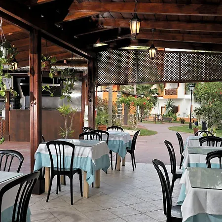 Aparthotel Globales Tamaimo Tropical Puerto de Santiago (Tenerife)