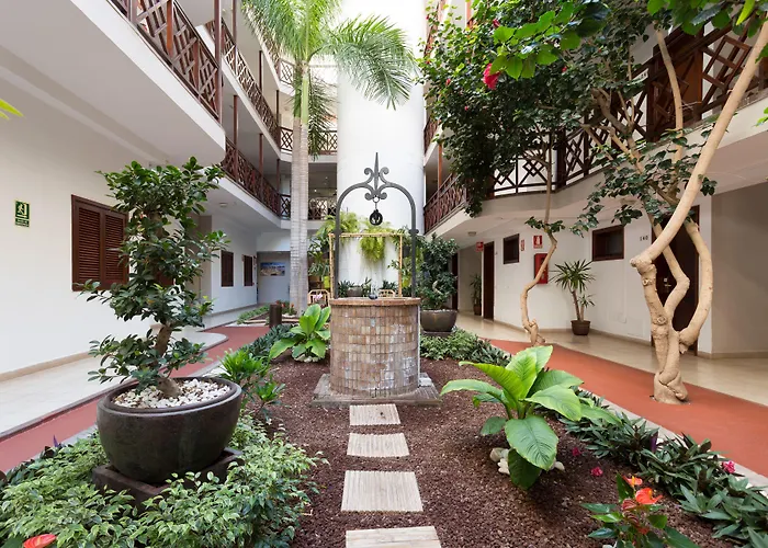 Aparthotel Globales Tamaimo Tropical Puerto de Santiago (Tenerife)